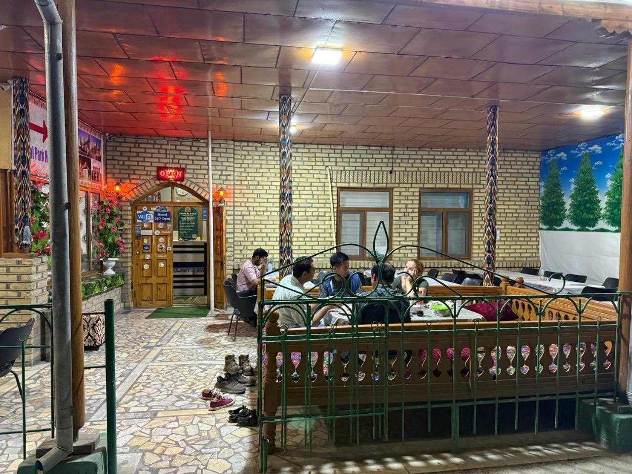 Central Park Hostel Khiva Exterior foto